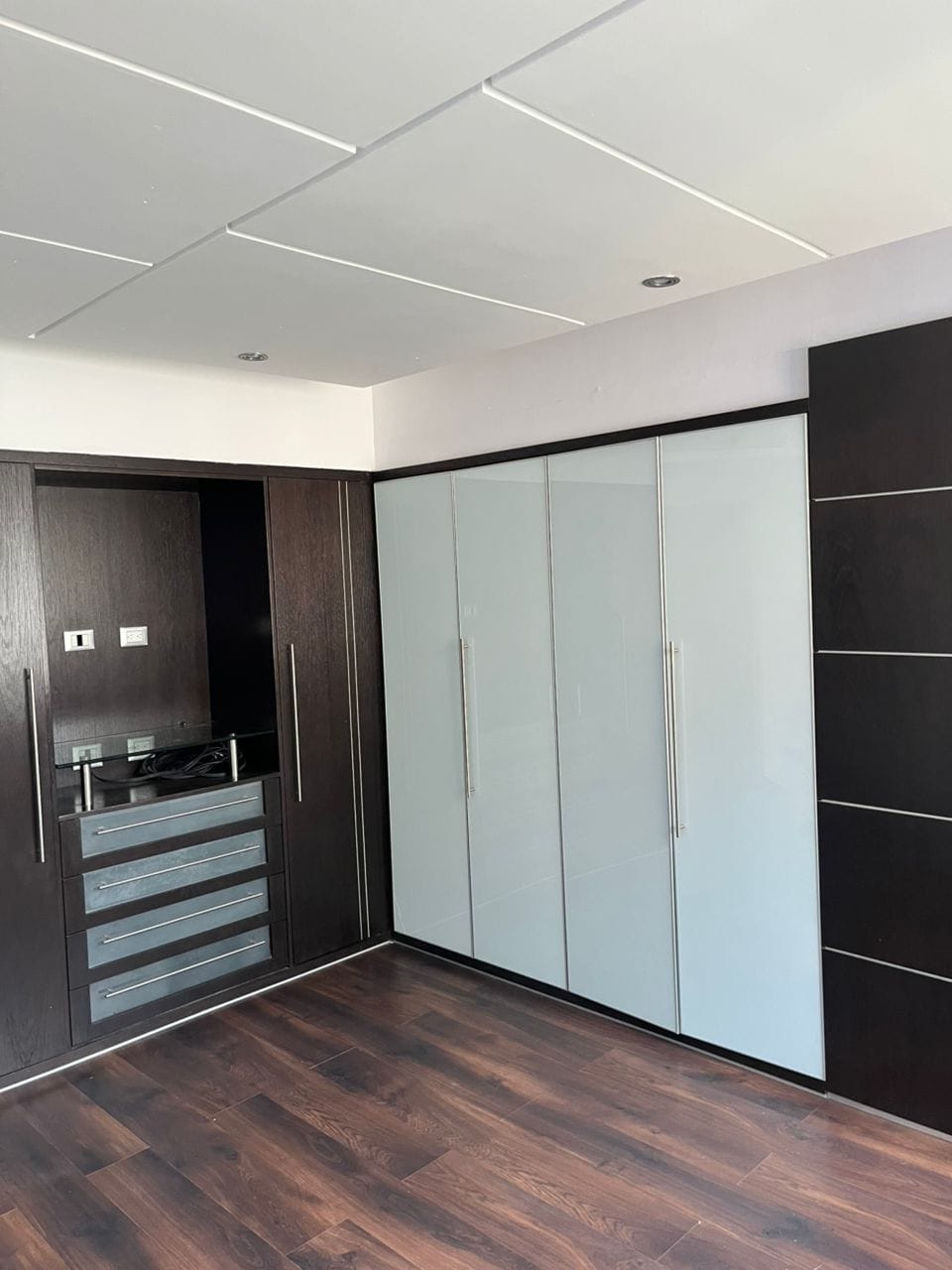 Incredible Apartment For Sale - Urb La Trigaleña-Resd Portales de Shalimar